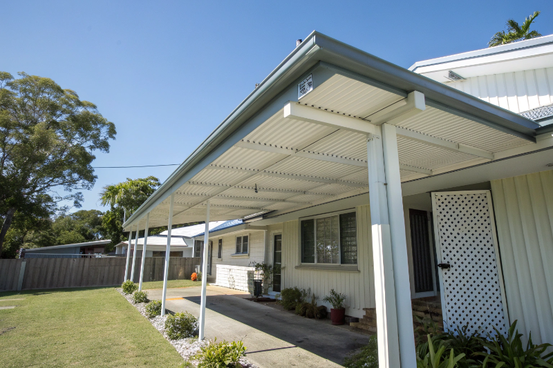 Boxed-in eaves on traditional Queenslander home with enclosed soffit providing weather protection